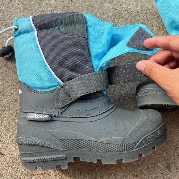 Tundra Snow Boots - Picture 6 of 9